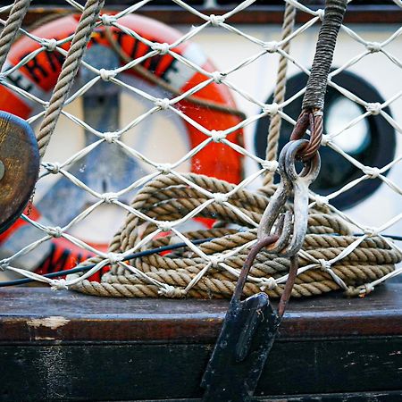 Ferienwohnungen Hafenresidenz Alter Speicher Lauterbach Putbus Buitenkant foto